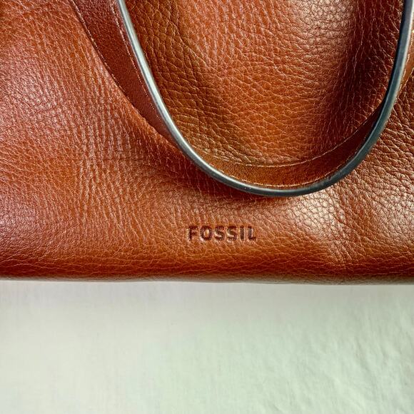 Fossil Tan Cow Hide Leather Jacqueline Crossbody or Tote Bag Purse Boho - Picture 3 of 11